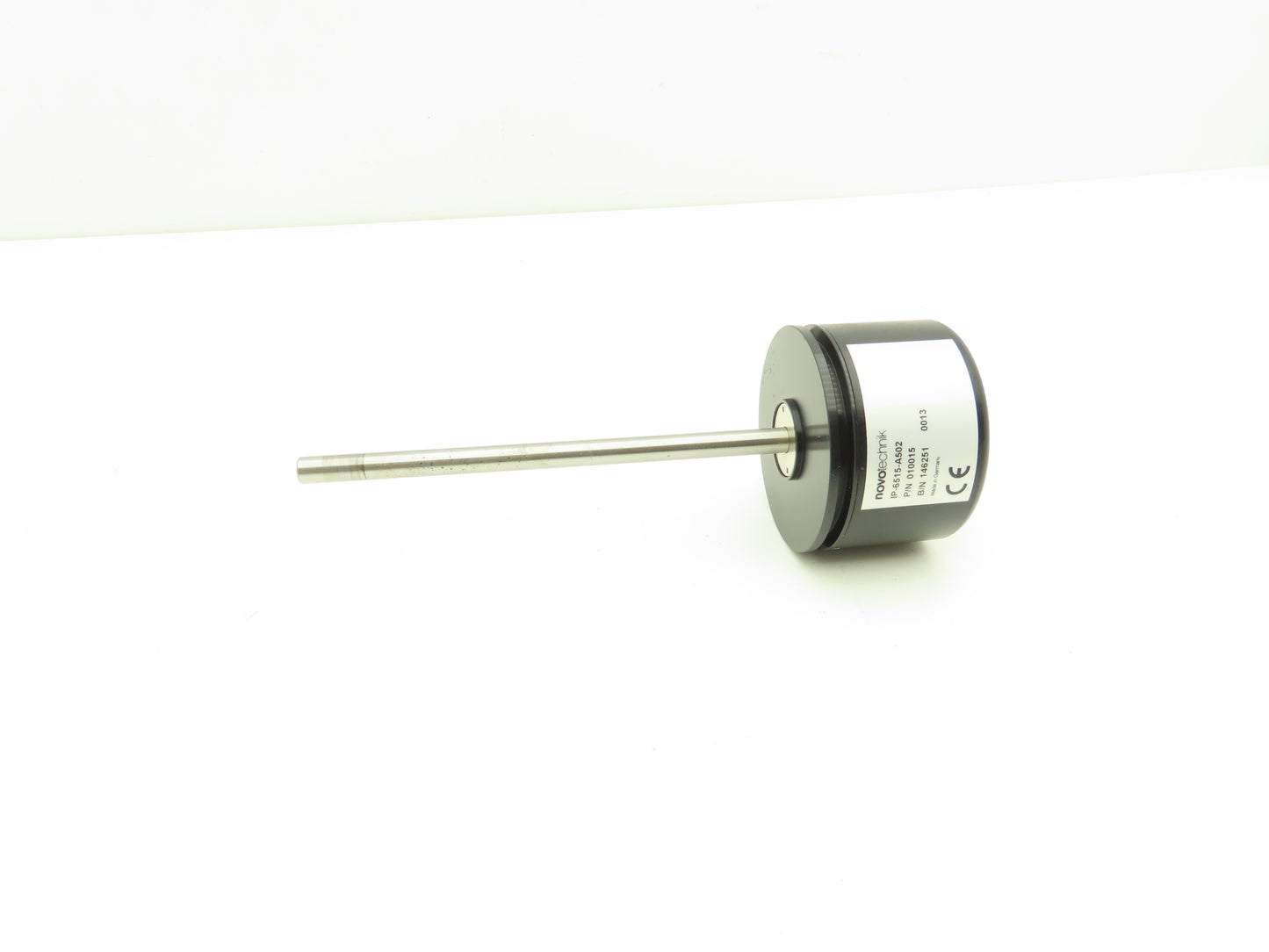 Novotechnik IP-6515-A502 Rotary Sensor Encoder Potentiometer Ext Shaft