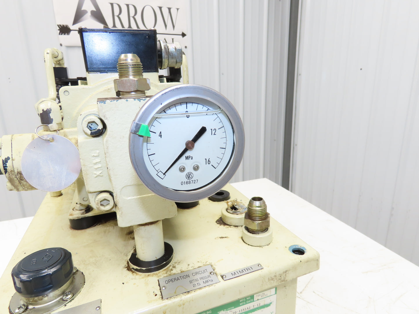 Nachi UVN-1A-1A2-1.5-4-11 Hydraulic Power Unit 20L Tank 7.6gpm Pump 1.5kw 220V