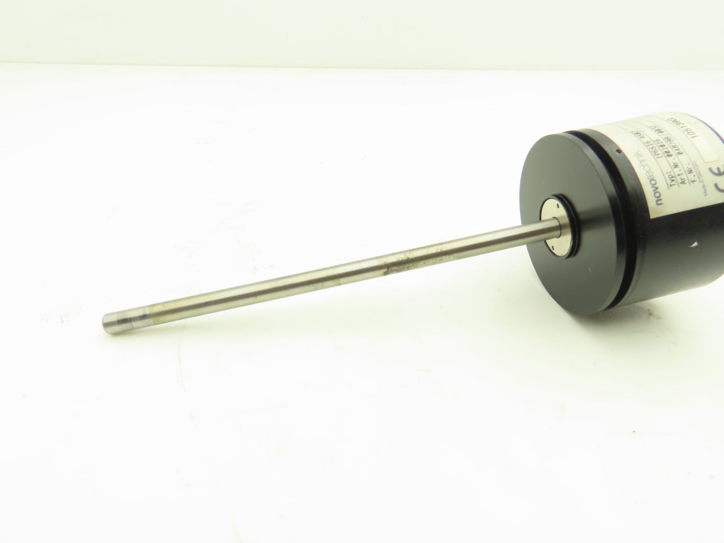 Novotechnik IP-6516-A502 Rotary Sensor Encoder Potentiometer Ext Shaft