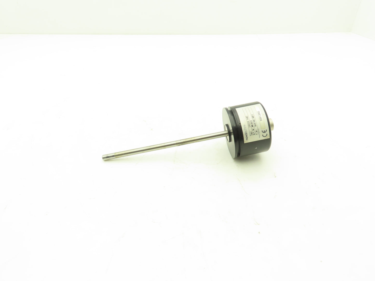 Novotechnik IP-6516-A502 Rotary Sensor Encoder Potentiometer Ext Shaft