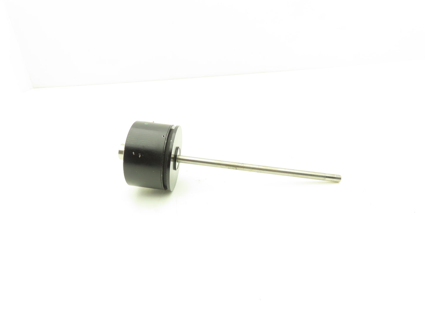 Novotechnik IP-6516-A502 Rotary Sensor Encoder Potentiometer Ext Shaft