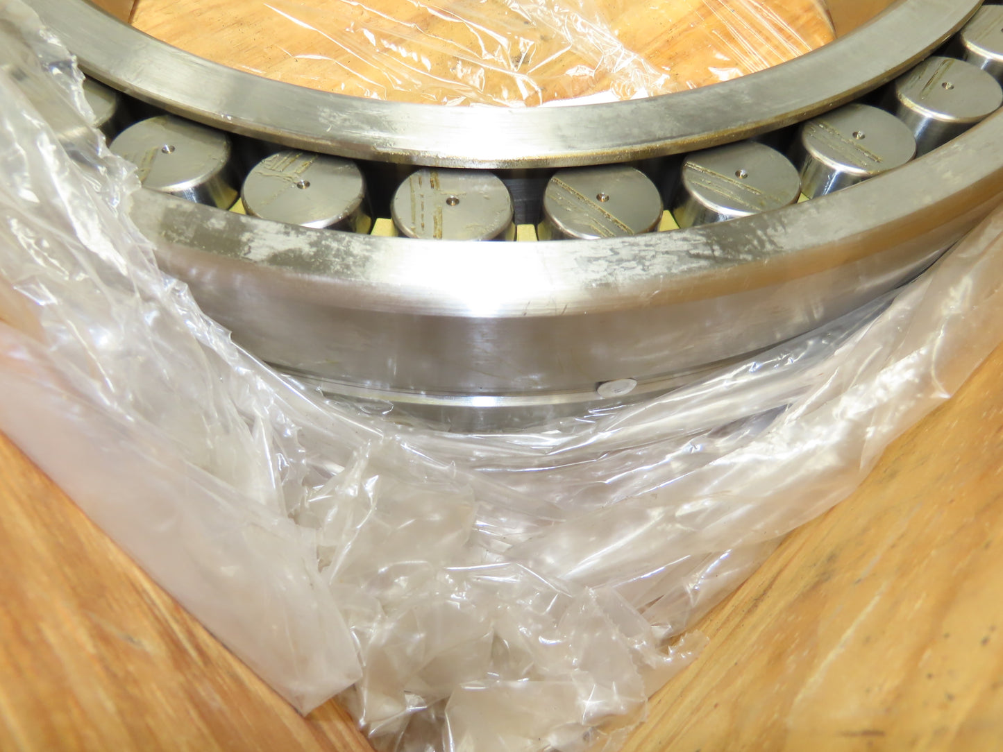 SKF 23996 CA/C08W525 Spherical Roller Bearing Remanufactured By SKF 480x650x128