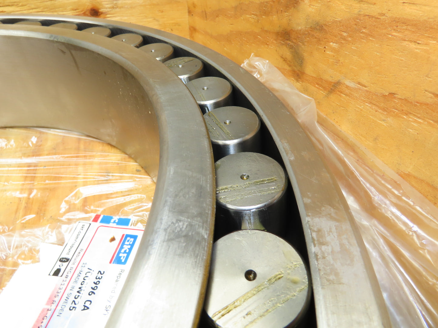 SKF 23996 CA/C08W525 Spherical Roller Bearing Remanufactured By SKF 480x650x128