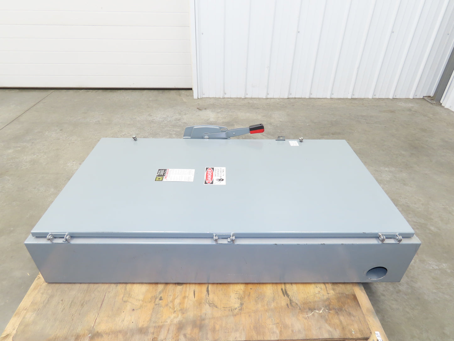 Square D H365N Safety Disconnect Switch 400A 600V 3 Pole Fused Type E04