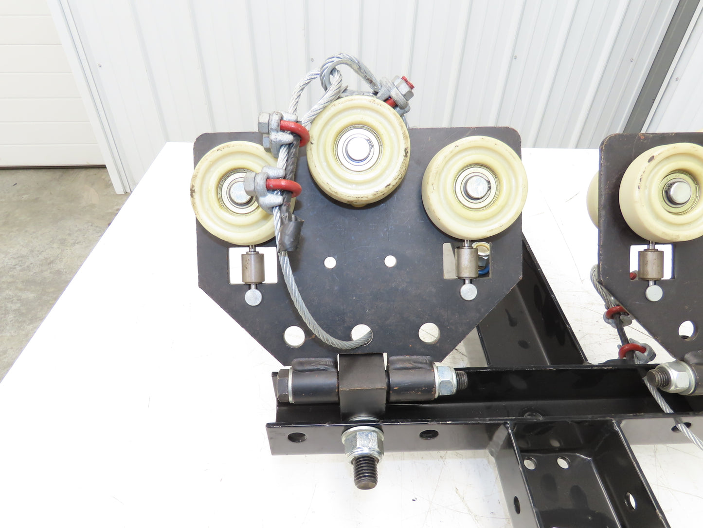 Knight Global MRES5735 Bridge Crane End Truck for RAD7510 Rail 3000Lb MRES77351