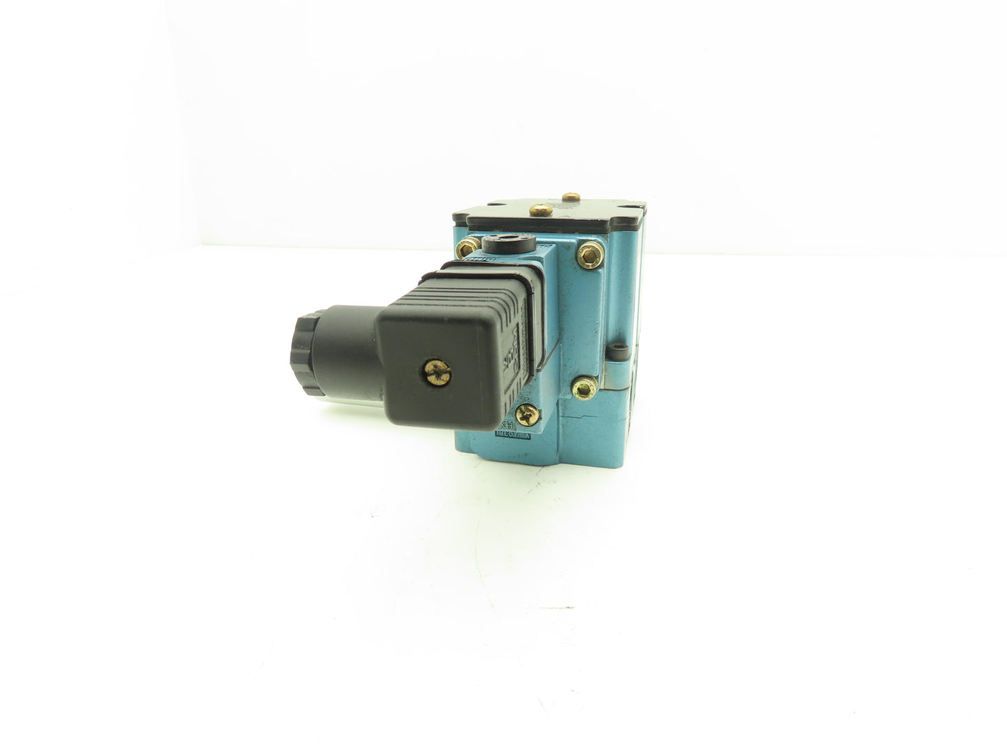 MAC 6512B-231-PM-611JJ Pneumatic 4/2 Single Solenoid Valve 24V 3/8" Sub-Base