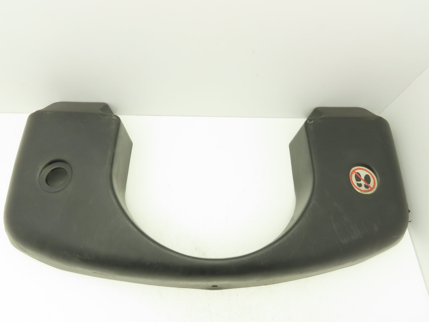 Yale Front End Plastic Shroud Removed From MTR007LFN24T Tow Truck