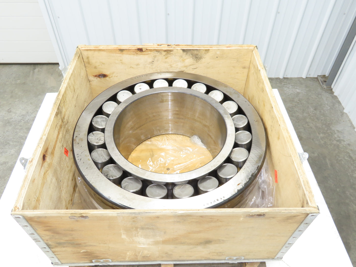 FAG 23264K Spherical Roller Bearing Brass Cage 320mm ID x 580mm OD x 208mm Width