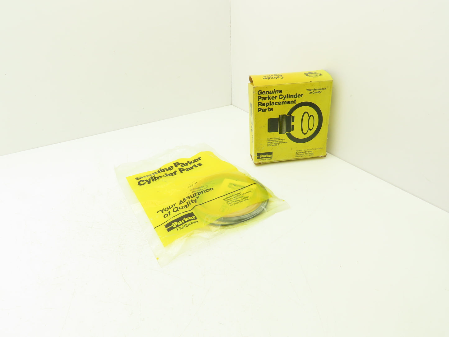 Parker RK2AHL0501 Nitrile Rod Seal Kit For 5" Rod 3 Piece U-Seal Wiper O-Ring