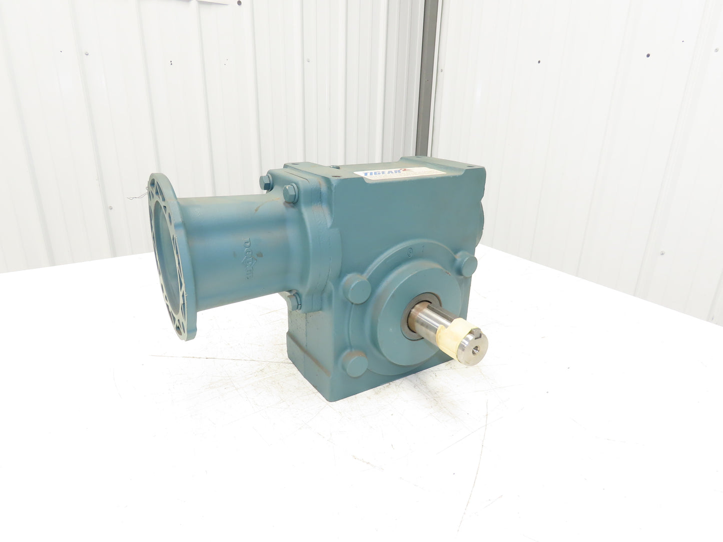 Dodge 35A20R14 Tigear 2 Gearbox 20:1 Reducer 87rpm 5.8Hp RH 143/145TC 3620 Lb-In