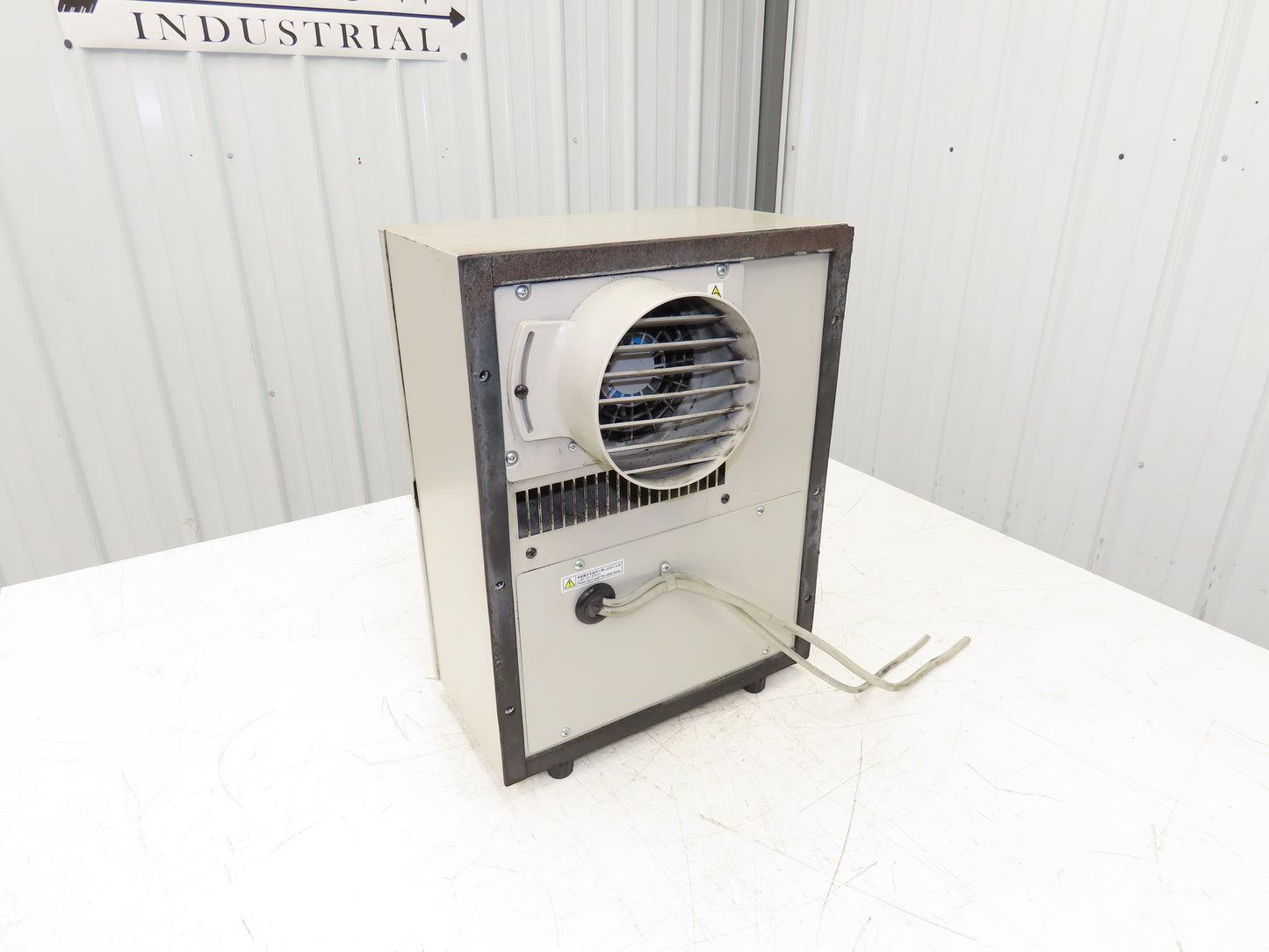 Apiste ENC-G620L FA Cooler Electrical Enclosure AC Cooling Unit 200V 1.8A 1Ph