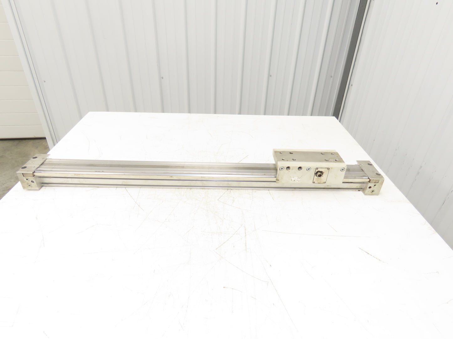 SMC Pneumatic Stroke Reading Rodless Cylinder w/ Brake 40mm Bore 750mm Stroke