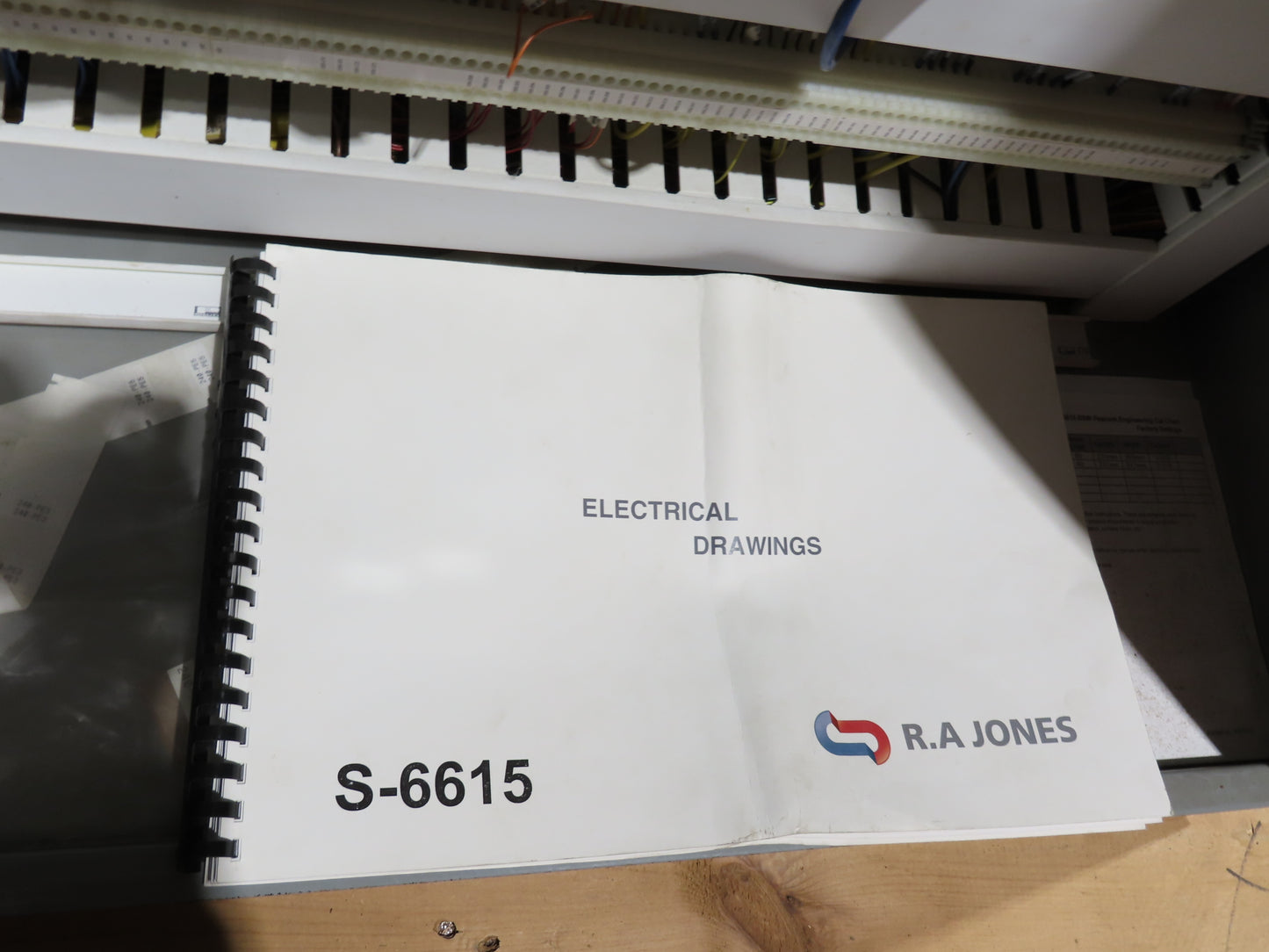 RA Jones Wraptor Package Sleever Cartoner Wrap Machine 460V 3PH