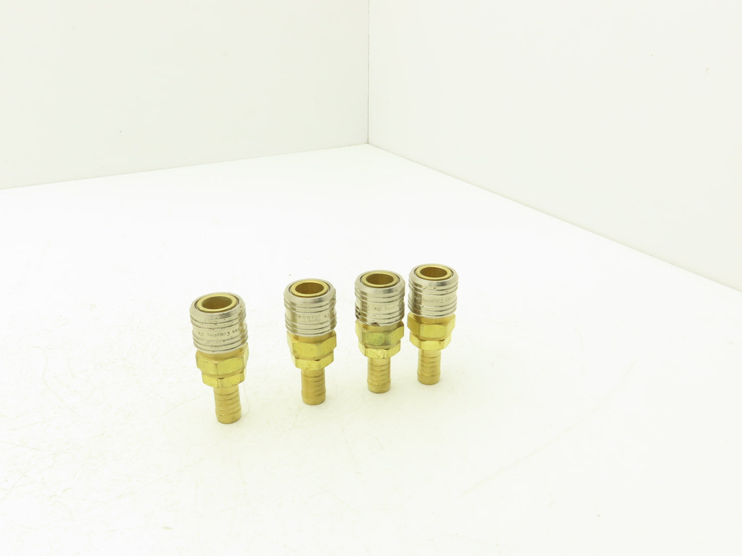 Hansen 400 Series Pneumatic Socket Coupling 1/2" Barb  Brass Body Lot of 4