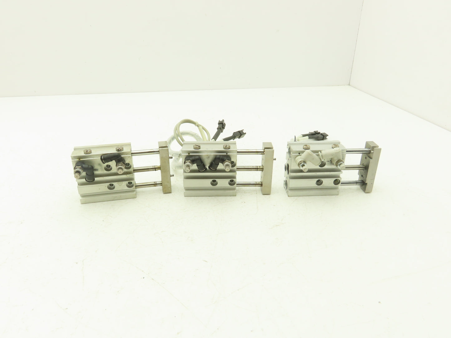 SMC MGPL12-25-DCH3195H Compact Guide Cylinder 12mm Bore 25mm Stroke  Lot of 3