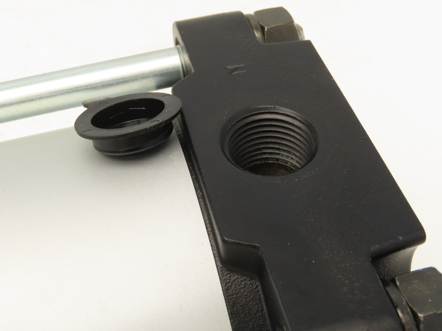 SMC CNATN100N-250-D-XC35 Pneumatic Air Cylinder 100mm x 250mm Stroke w/Rod Lock