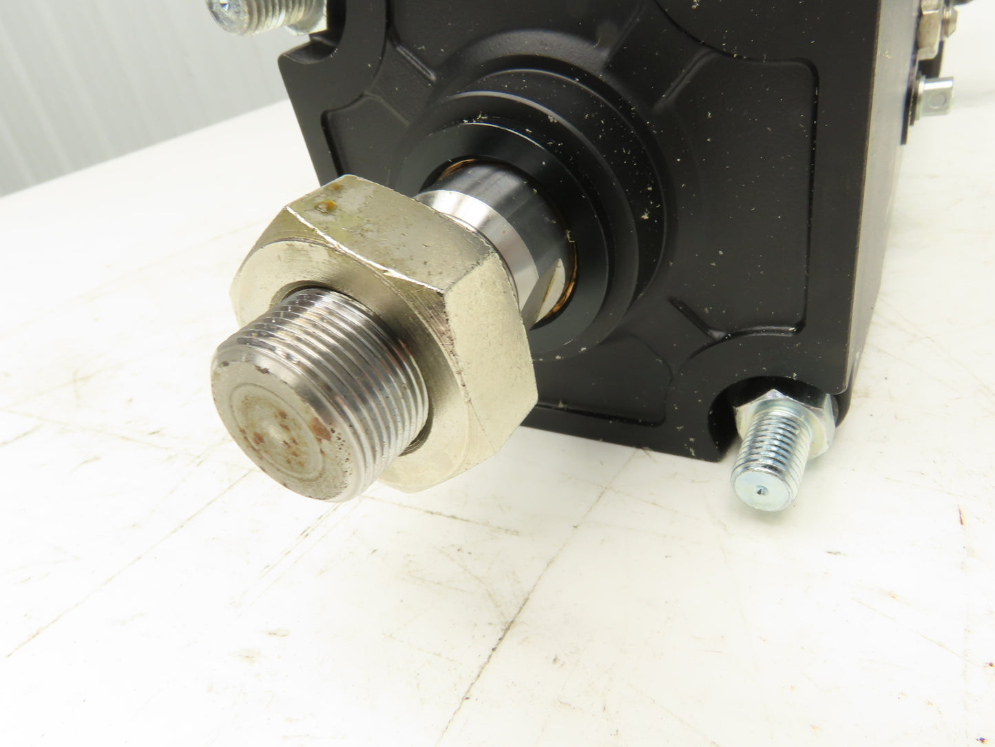SMC CNATN100N-250-D-XC35 Pneumatic Air Cylinder 100mm x 250mm Stroke w/Rod Lock