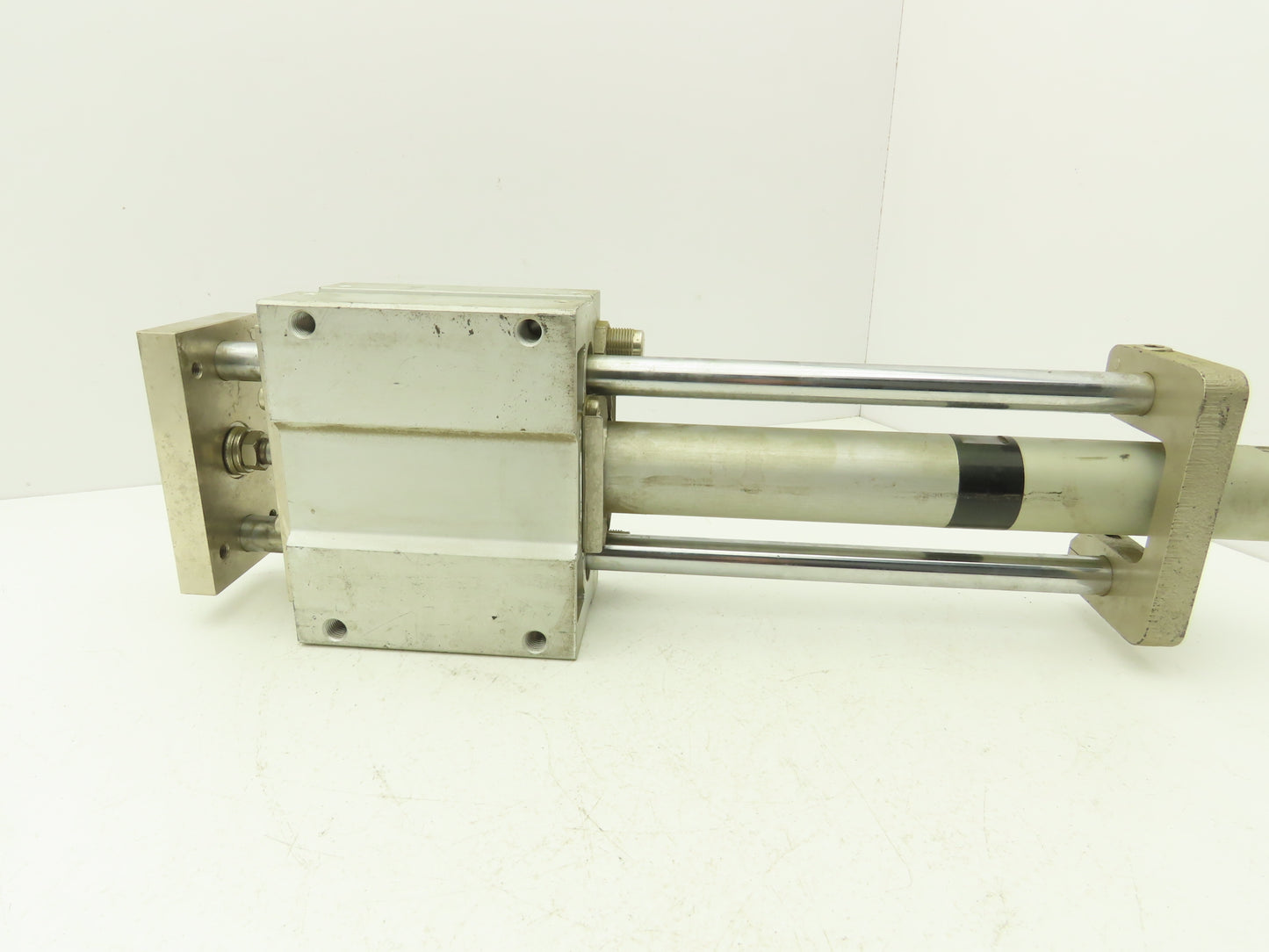 SMC MGGLB40-75+175-X61US Pneumatic Guided Air Cylinder 75mm+175mm Tandem Stroke