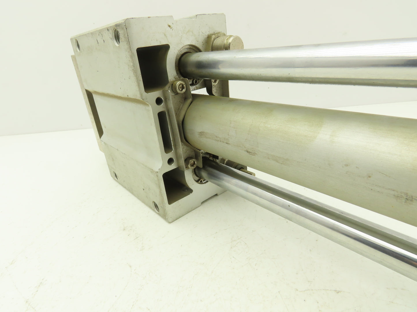 SMC MGGLB40-75+175-X61US Pneumatic Guided Air Cylinder 75mm+175mm Tandem Stroke