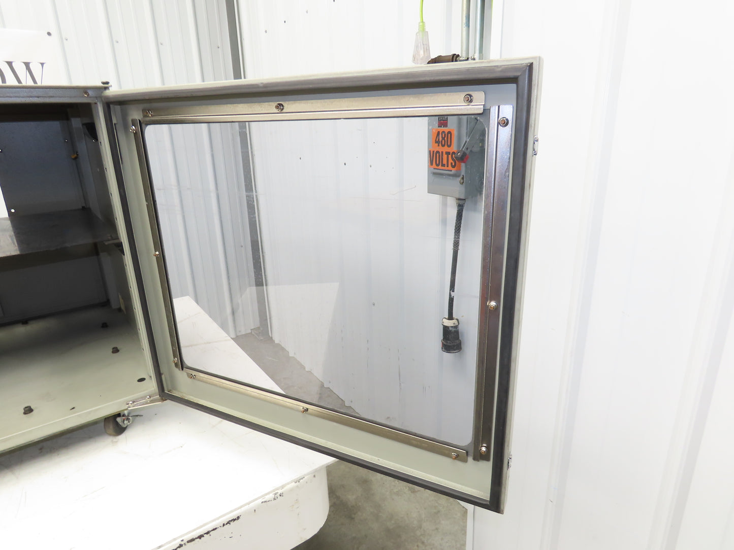 Elecom L48F767 FA Computer Locker Enclosure 740mm x 730mm x 650mm Rack Mount