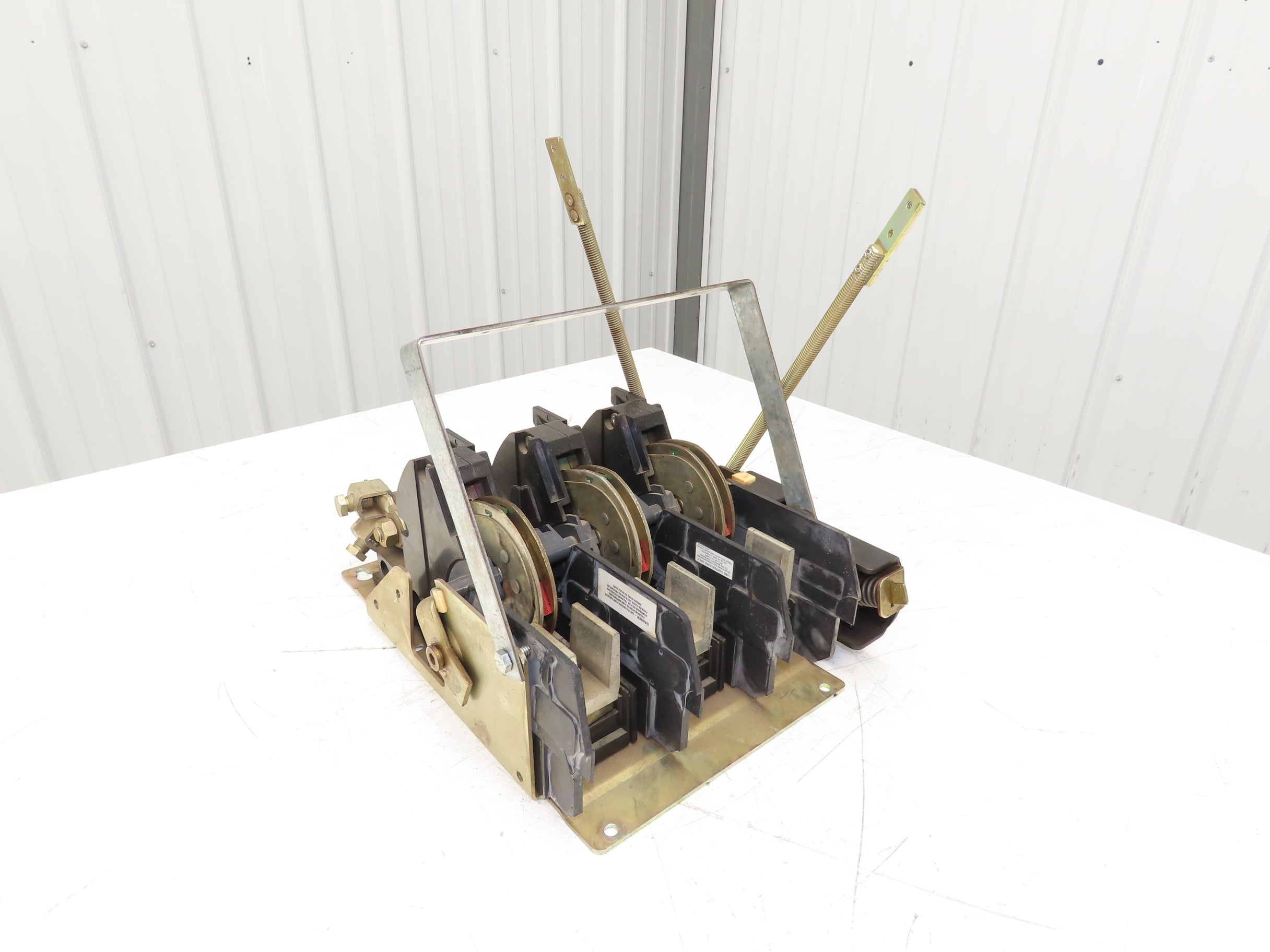 A-B 1494 Rod Operated Safety Discconnect Switch 400A 3ph Operator Only ...