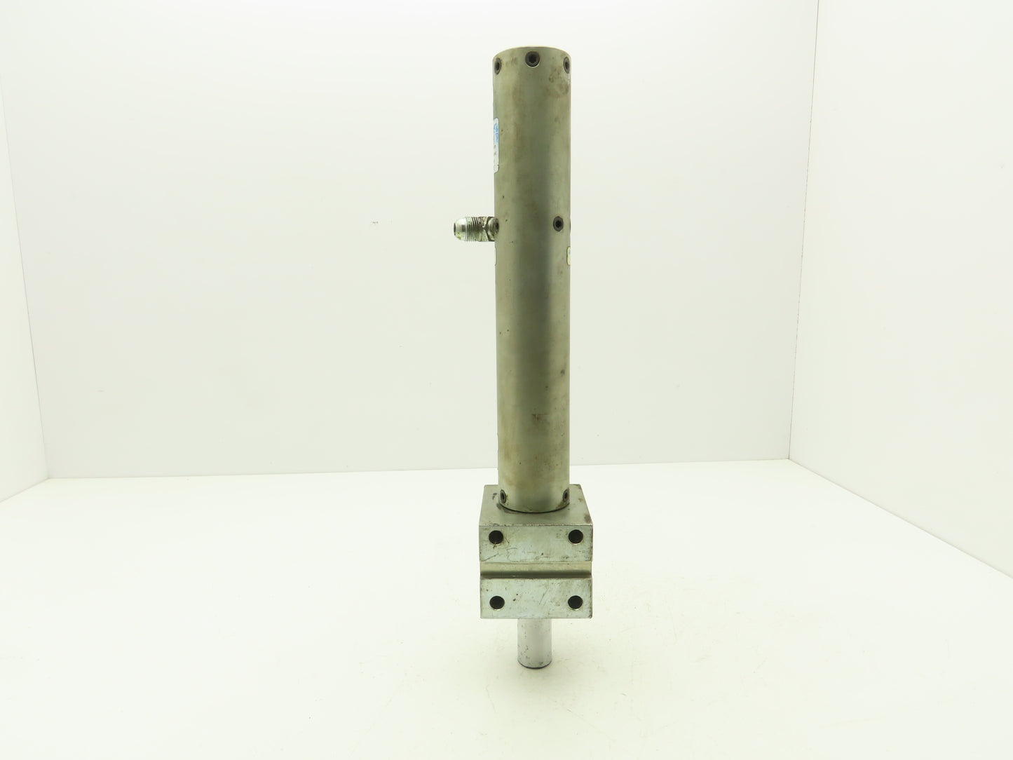 Centerline 8832-MFB-.20-24C13-R4-M00GC OHMA Air over Oil Piercing Cylinder