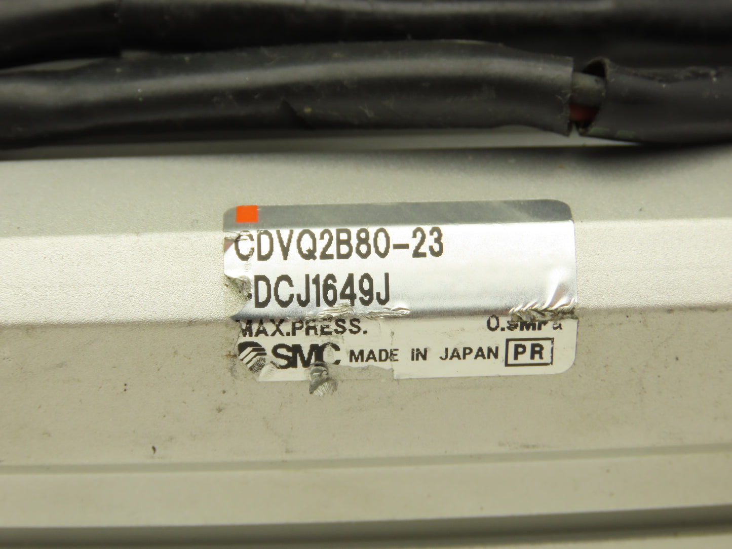SMC CDVQ2B80-23-DCJ1649J Air Cylinder 80mm Bore 23mm Stroke w/Solenoid Valve 24V