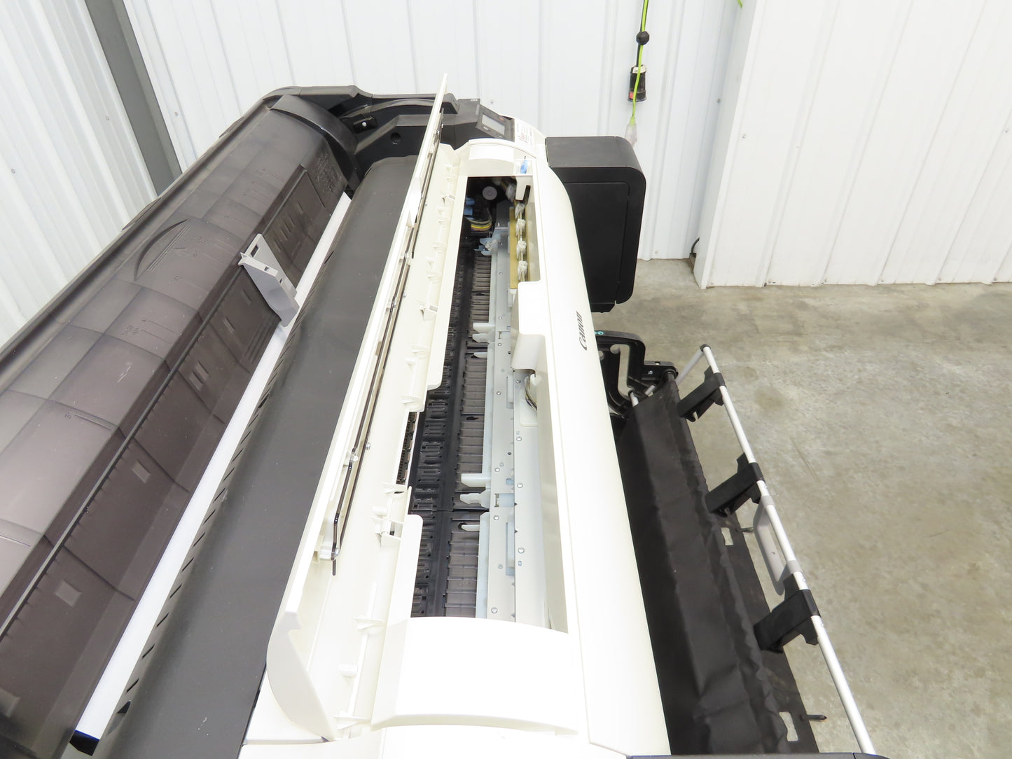 Canon TM-305 image Prograf Printer 36" 5 Color Inkjet Large Format 2400x1200dpi