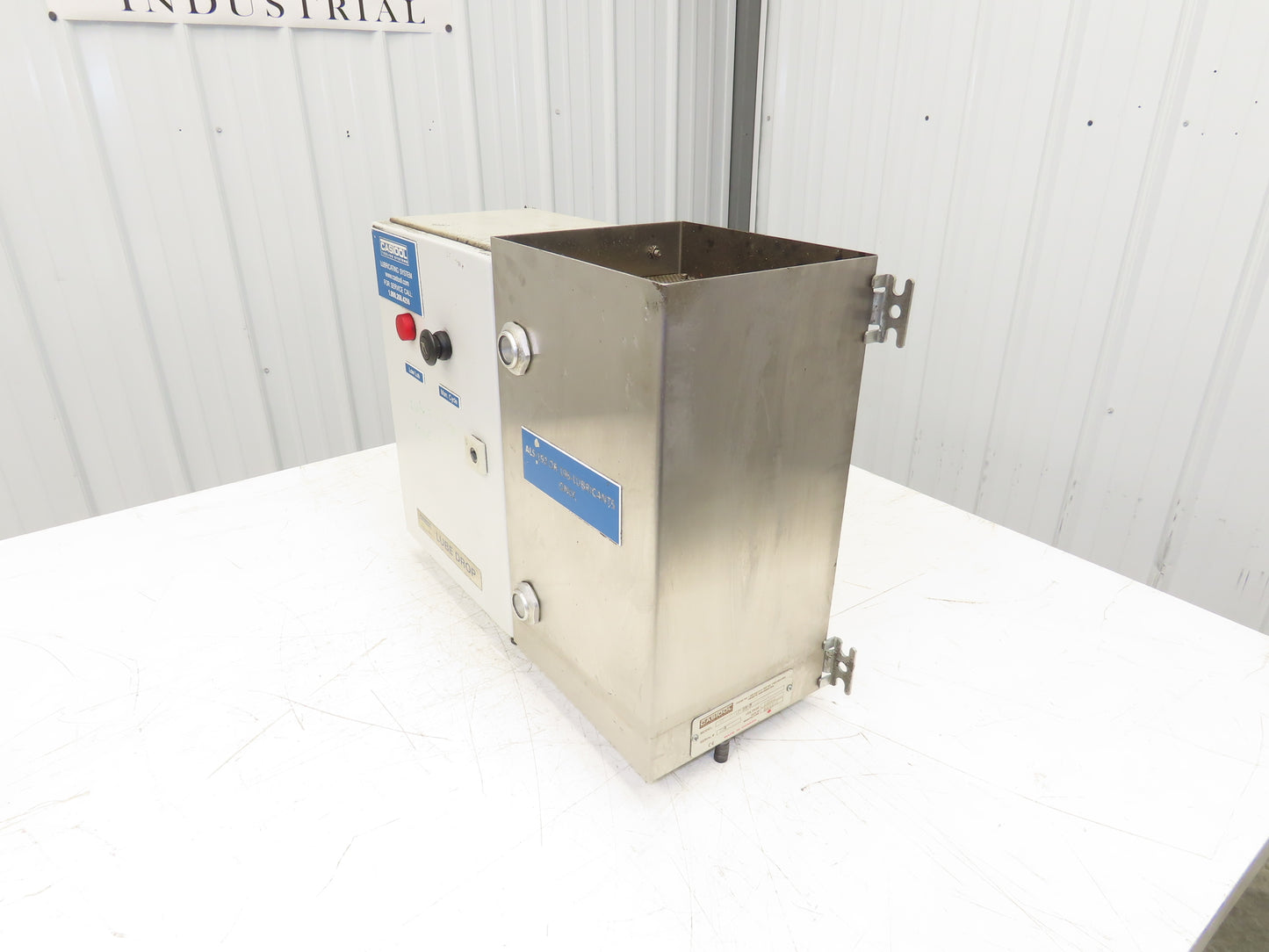 Castool C1L-AL-LD-BR-B Automatic Lubricator CNC Oil Pump 24VDC 15CC With Tank