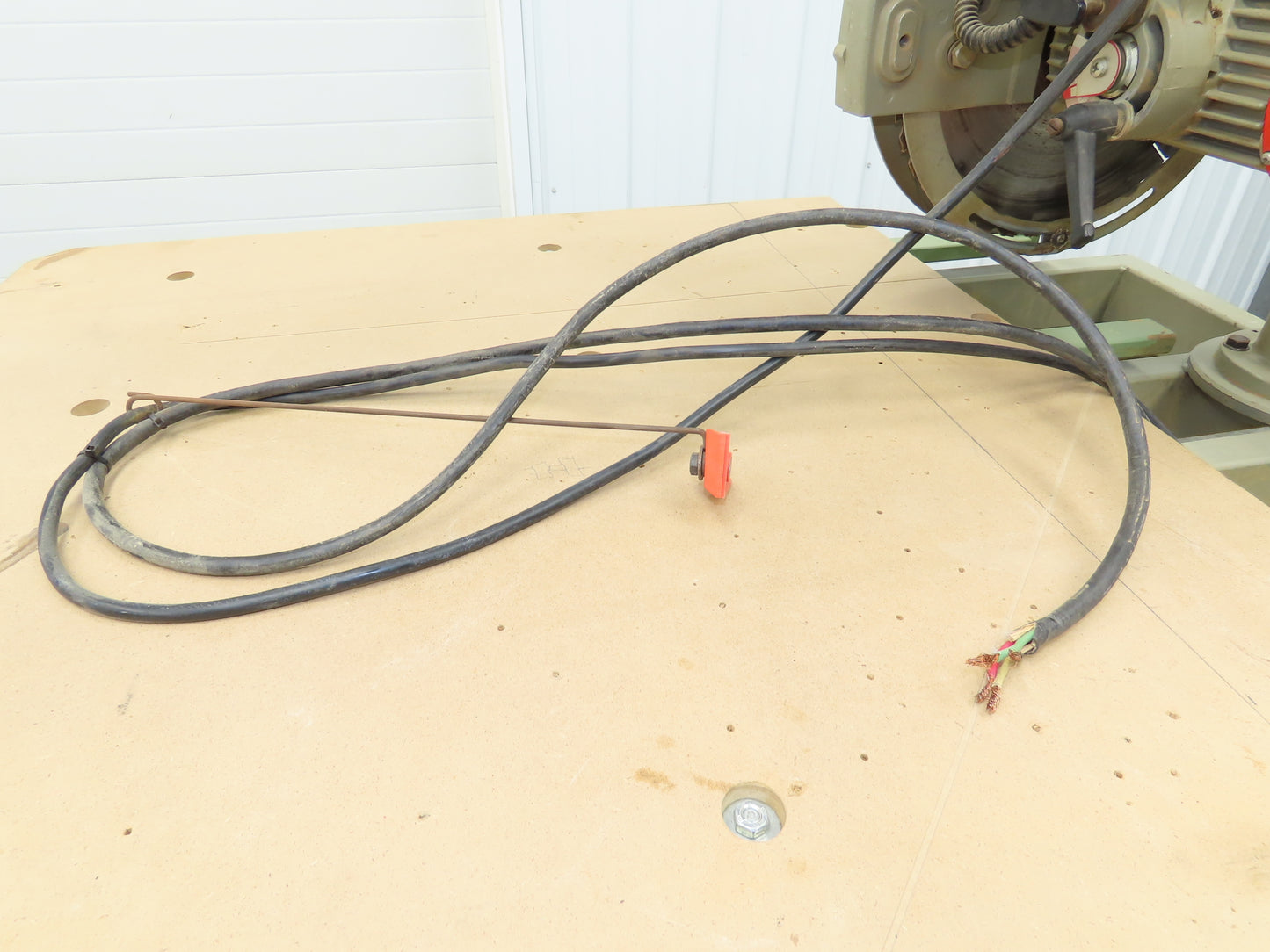 Omga RN 700 Radial Arm Saw 14" Blade 4Hp Motor 36-5/8" 700mm Rip 230/460V 3Ph