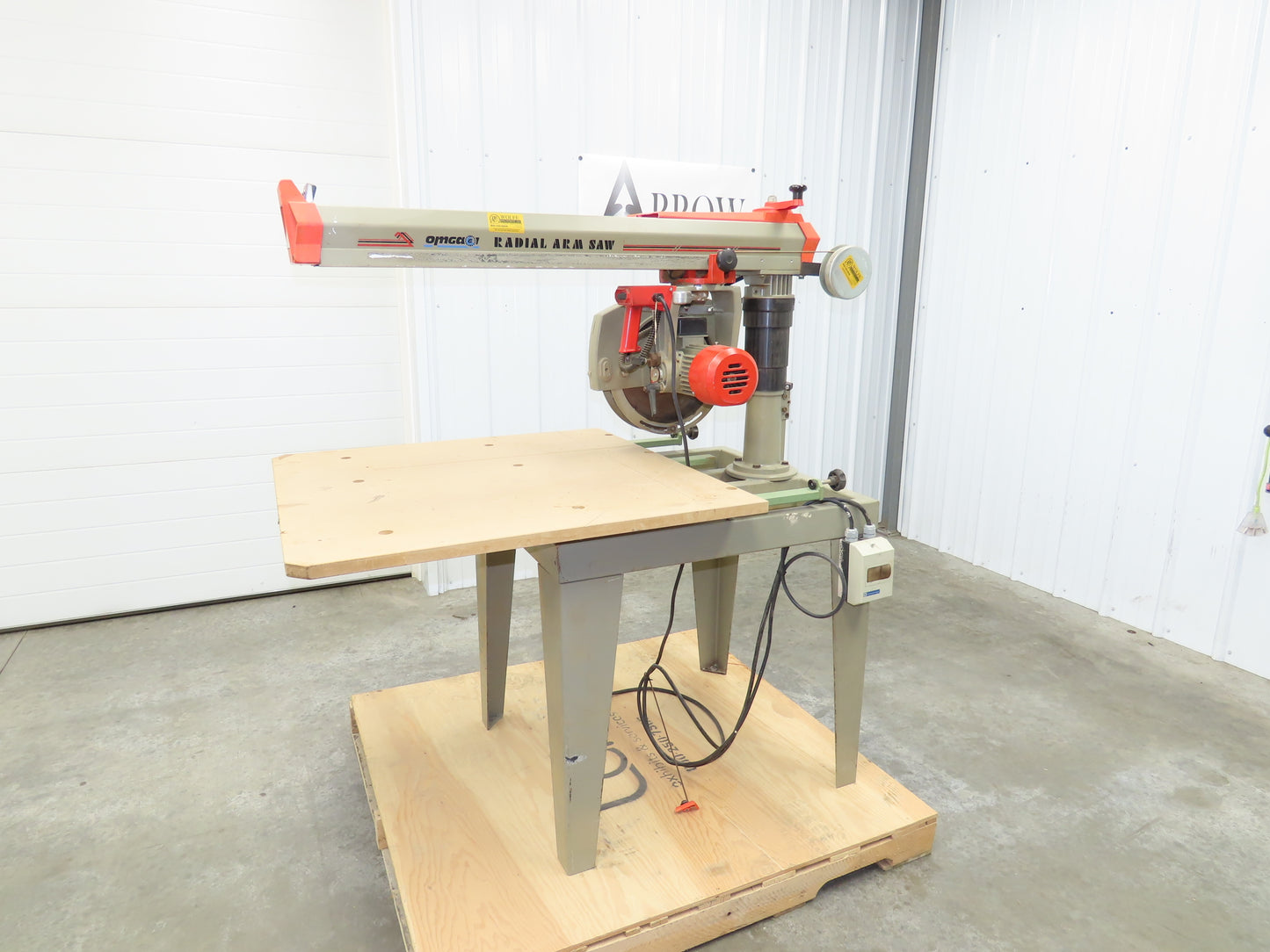 Omga RN 700 Radial Arm Saw 14" Blade 4Hp Motor 36-5/8" 700mm Rip 230/460V 3Ph