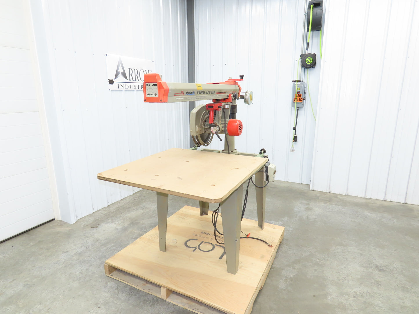 Omga RN 700 Radial Arm Saw 14" Blade 4Hp Motor 36-5/8" 700mm Rip 230/460V 3Ph