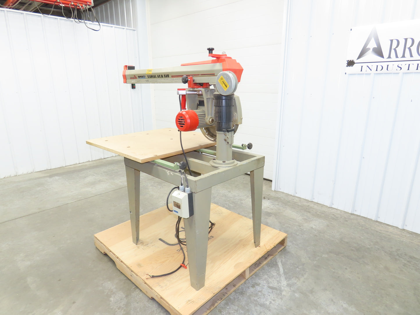 Omga RN 700 Radial Arm Saw 14" Blade 4Hp Motor 36-5/8" 700mm Rip 230/460V 3Ph