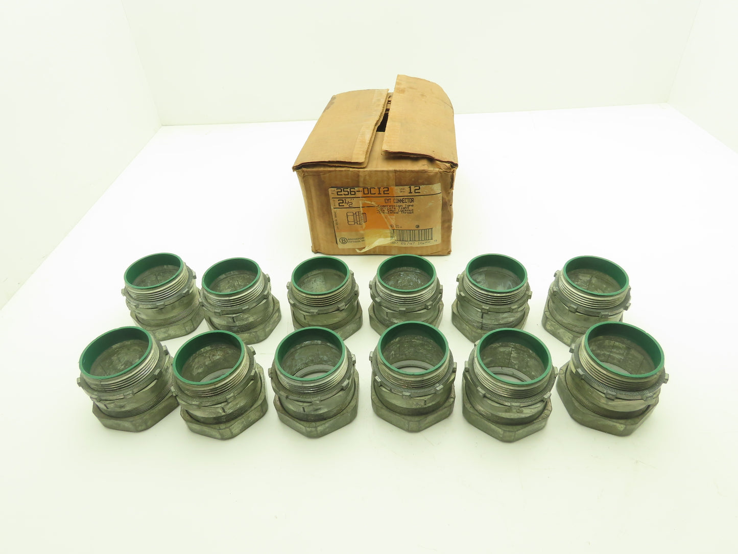 Bridgeport 256-DC12 2-1/2" NPT EMT Connector
