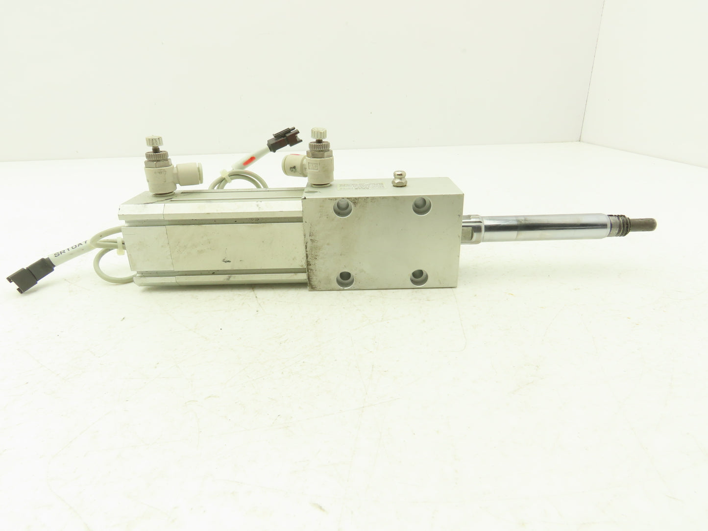 SMC MTS32-W2316-30 Precision Air Cylinder 32mm Bore 30mm Stroke Extended Rod