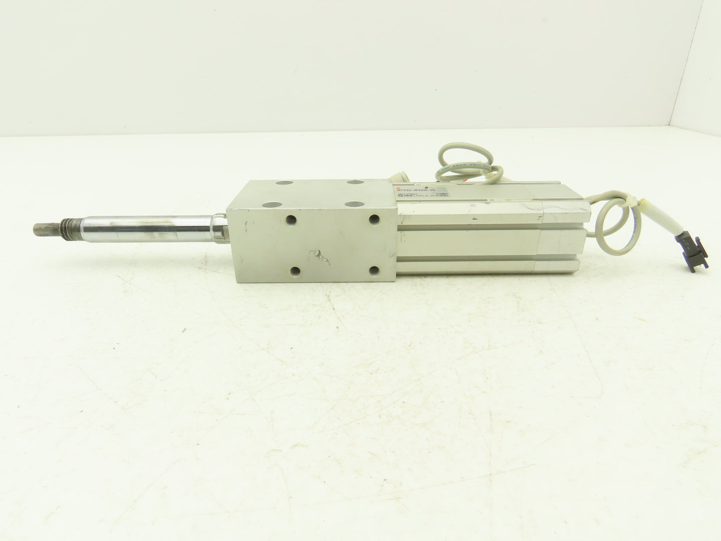 SMC MTS32-W2316-30 Precision Air Cylinder 32mm Bore 30mm Stroke Extended Rod