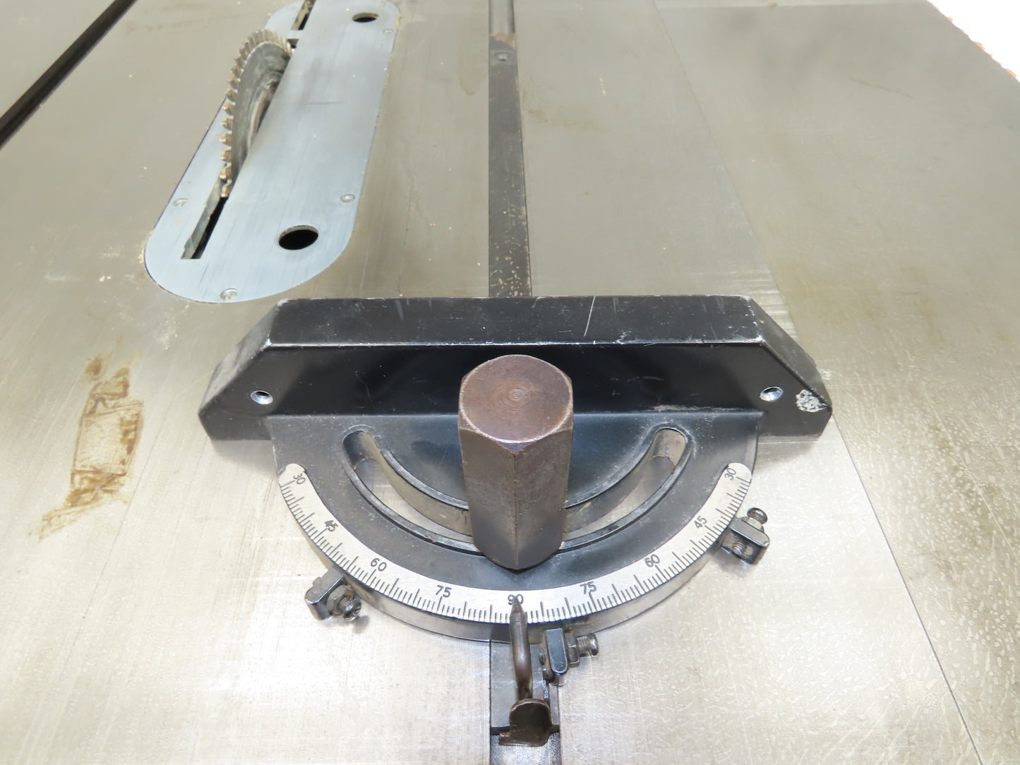 Powermatic Model 66 Table Saw 10" Tilting Arbor 3Ph 5HP 230/460V 50" Biesemeyer