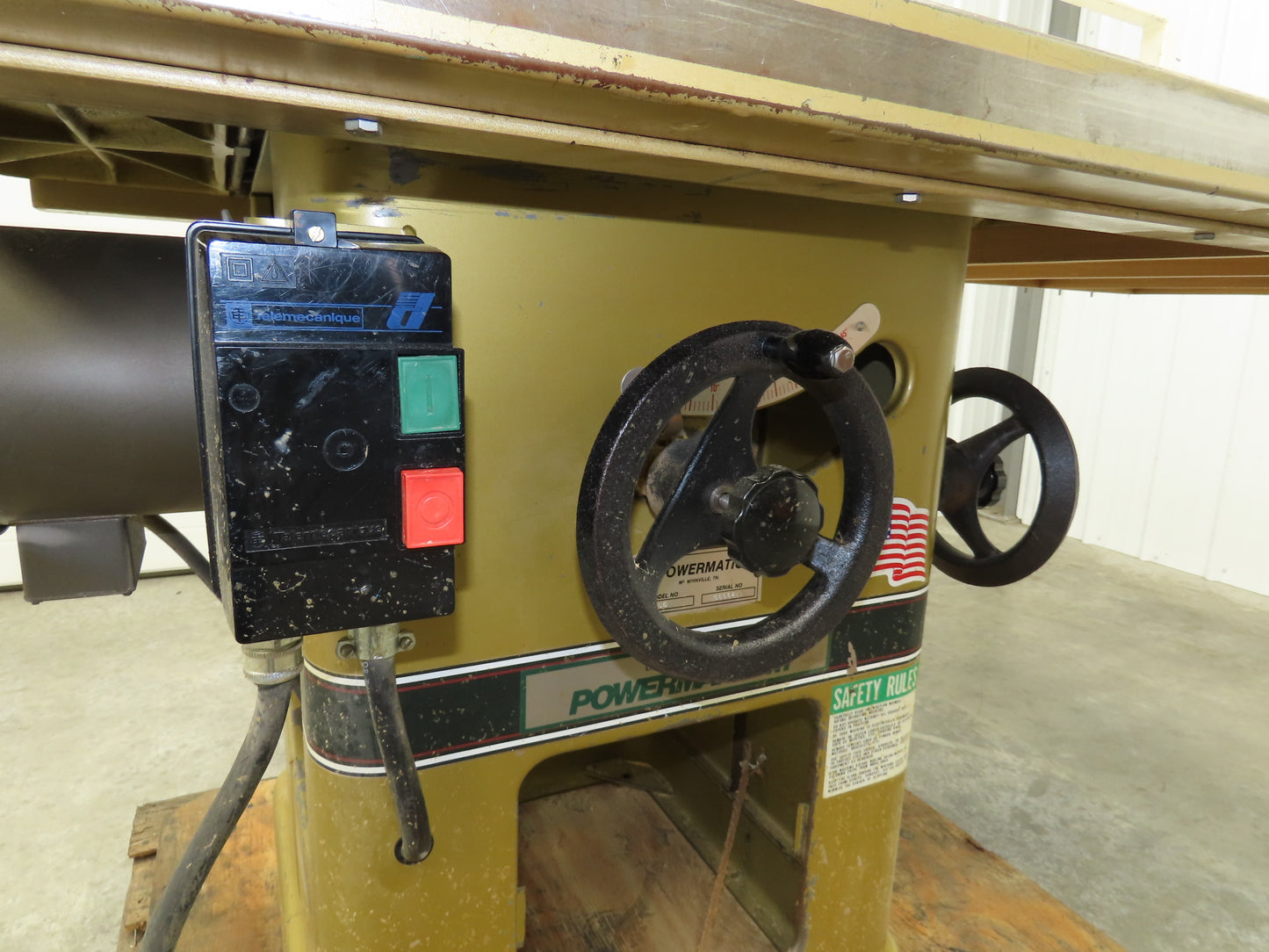 Powermatic Model 66 Table Saw 10" Tilting Arbor 3Ph 5HP 230/460V 50" Biesemeyer