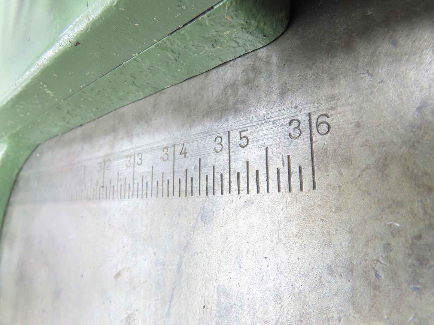 Tannewitz U Woodworking Miter Table Saw 20" Blade 5hp 230/460V Tilting Arbor