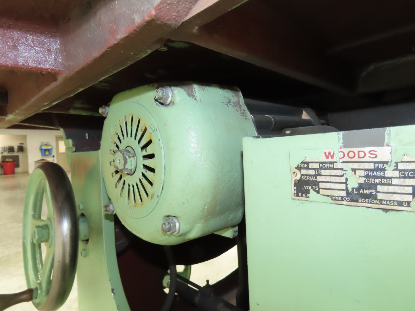 Tannewitz U Woodworking Miter Table Saw 20" Blade 5hp 230/460V Tilting Arbor