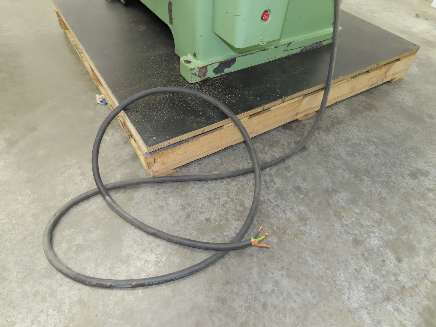 Tannewitz U Woodworking Miter Table Saw 20" Blade 5hp 230/460V Tilting Arbor