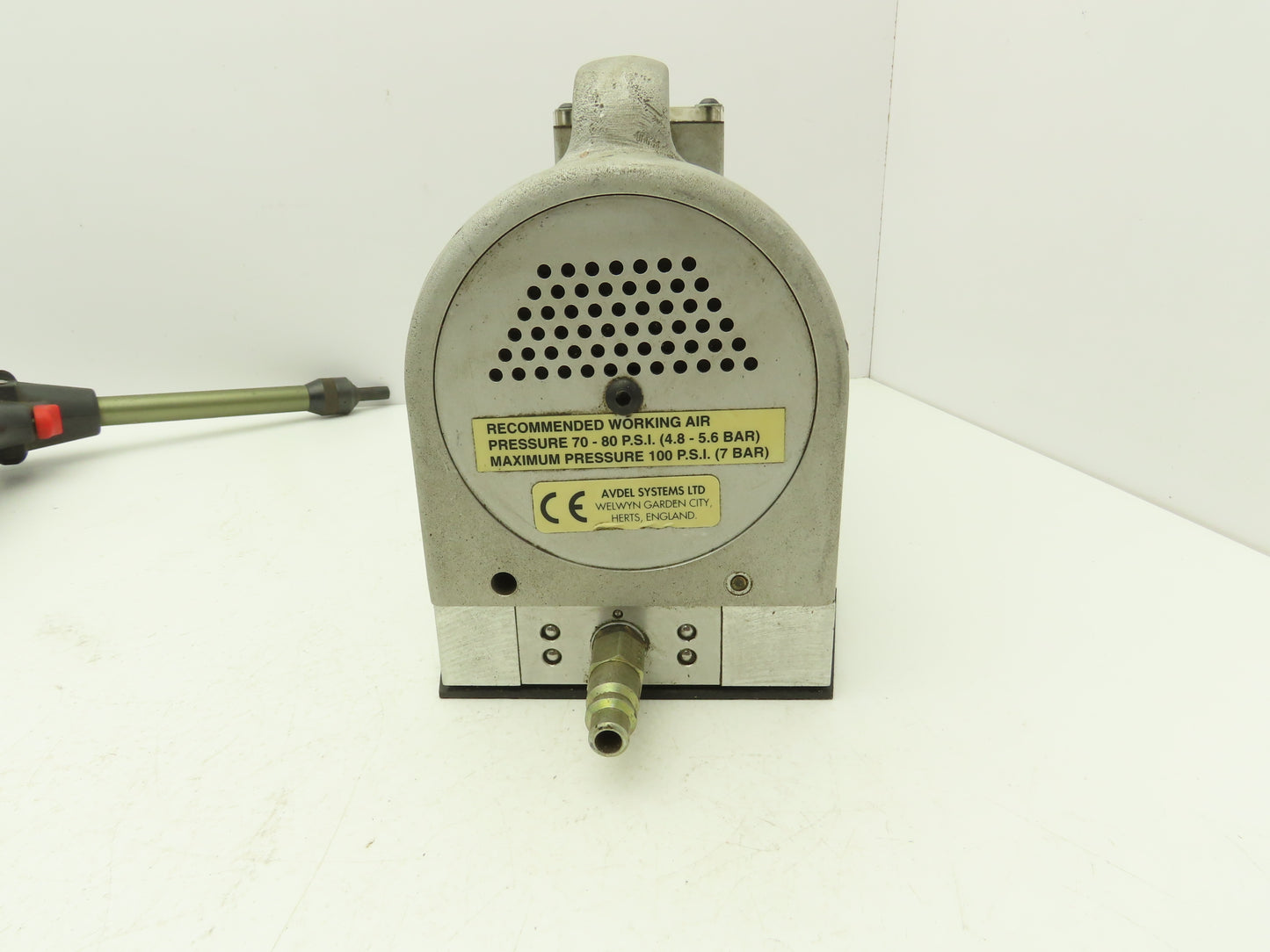 Avdel 07531 Air Pressure Intensifier W Hydropneumatic Riveter W & 6.5' Hoses