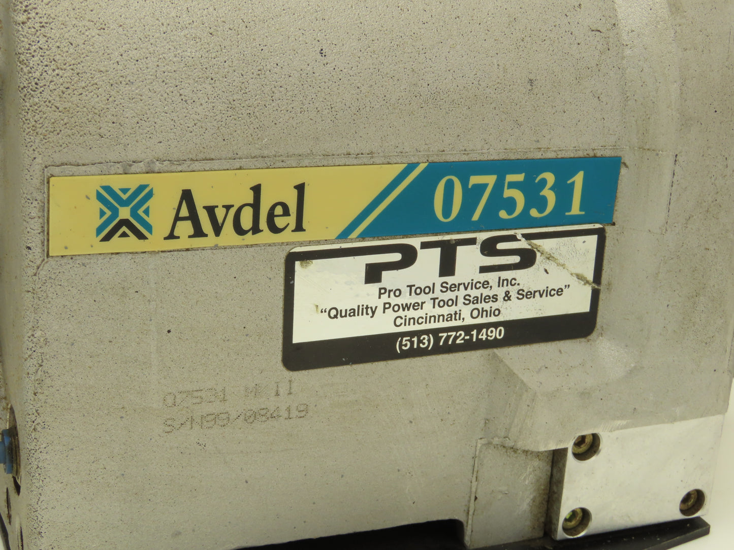 Avdel 07531 Air Pressure Intensifier W Hydropneumatic Riveter W & 6.5' Hoses