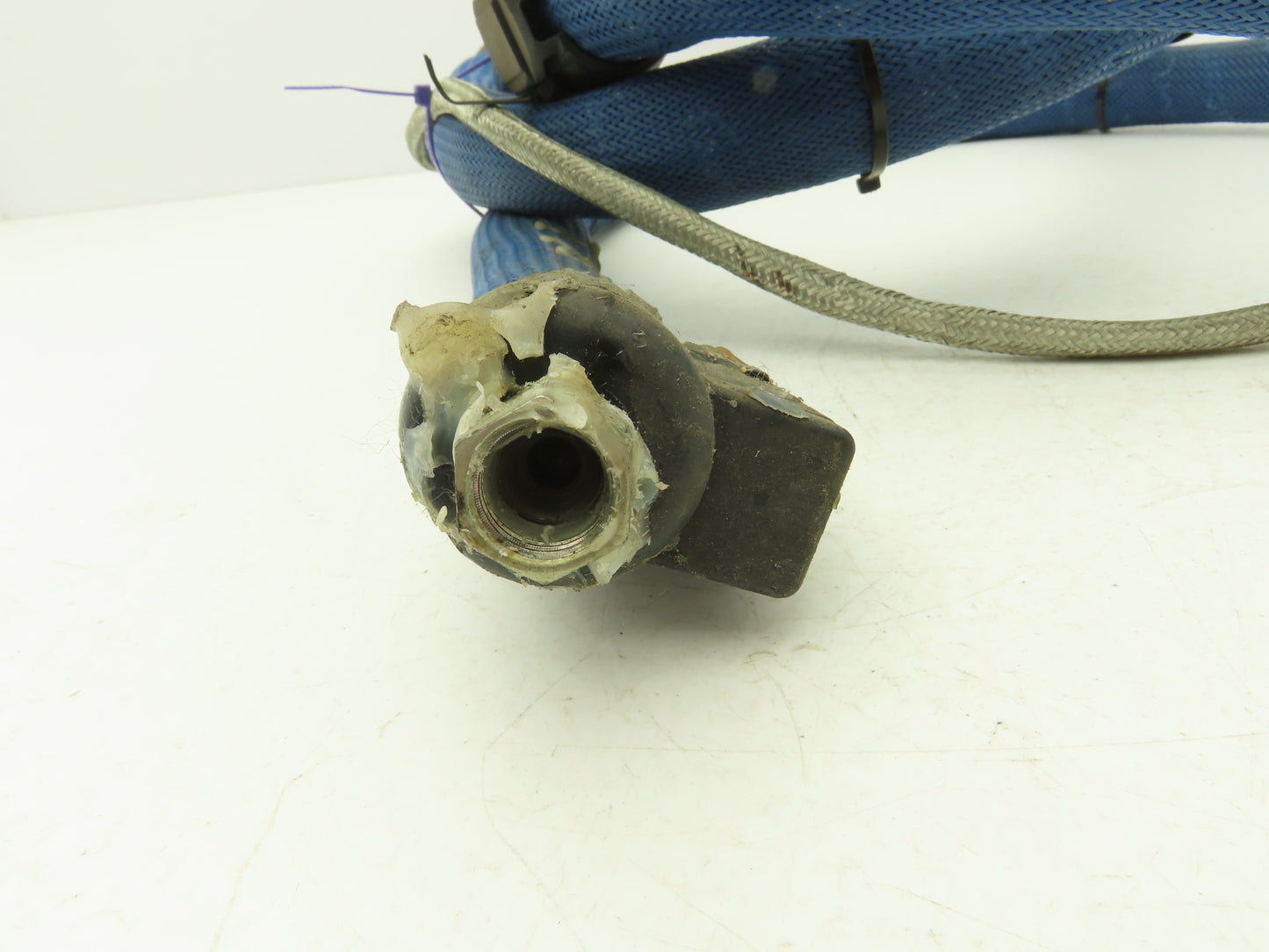 Nordson 274793 Hot Melt Adhesive Glue Dispenser Hose 8' Length 1500psi 240V