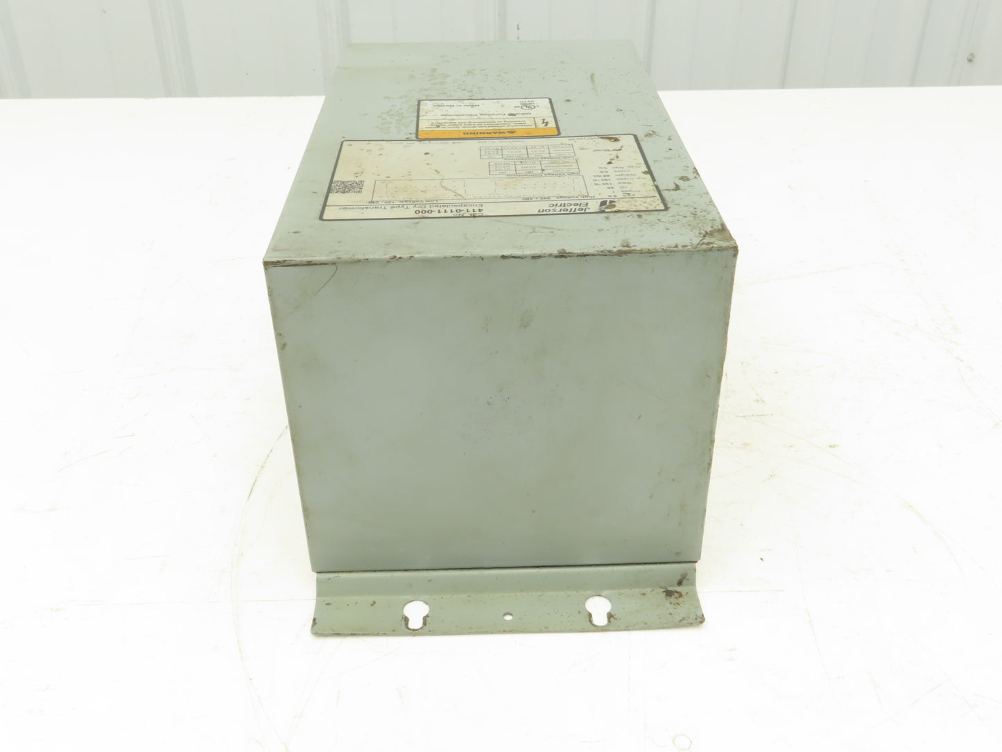 Jefferson 411-0111-000 Transformer 5kva 240/480HV 120/240LV 1PH Type 3R