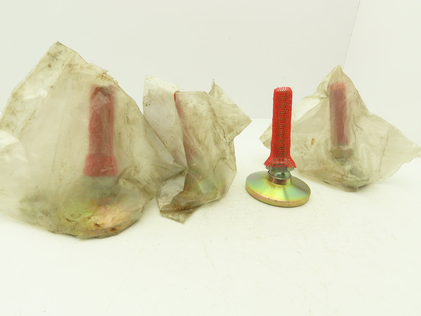 Carr Lane CL-16-SLF Stud Leveling Foot Zink Plated 4" Pad 1" Stud Lot of 4 Read