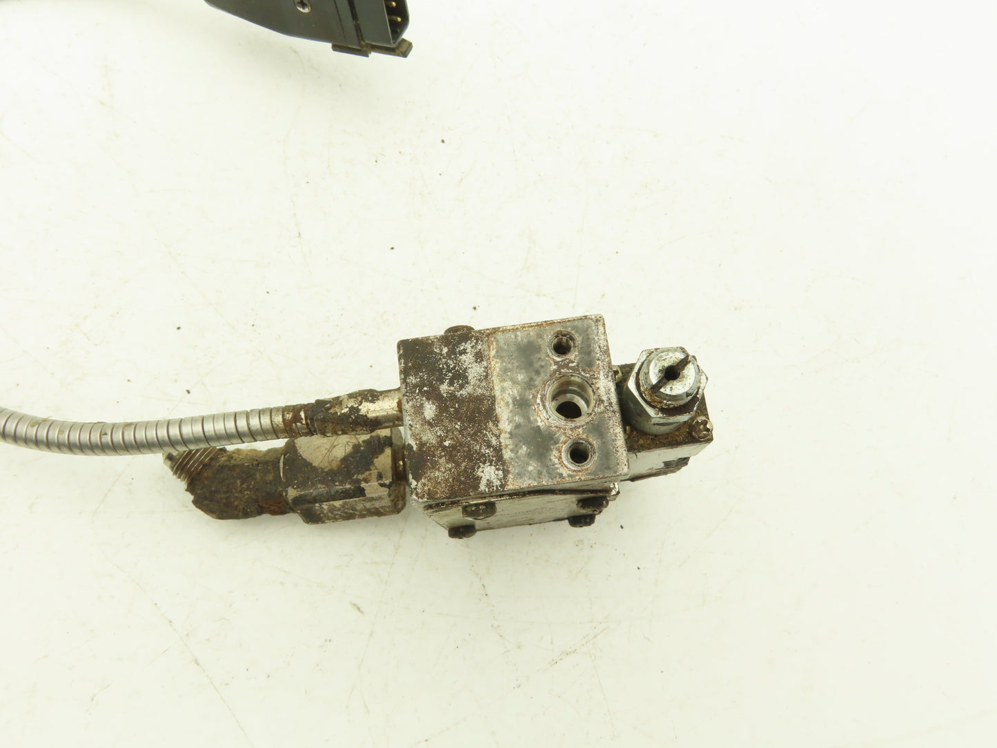 Nordson 8503693 Solidblue S T Hot Melt Adhesive Glue Gun Applicator 240V