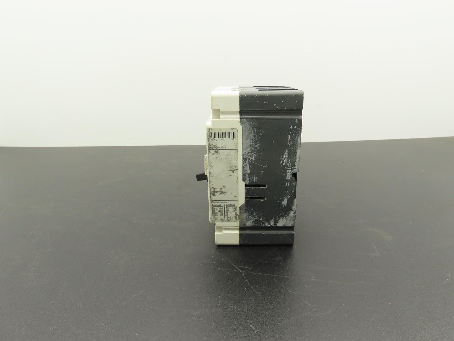 Eaton FDE 35k 225A Circuit Breaker Style 6606C21G16 600VAC 3 Pole
