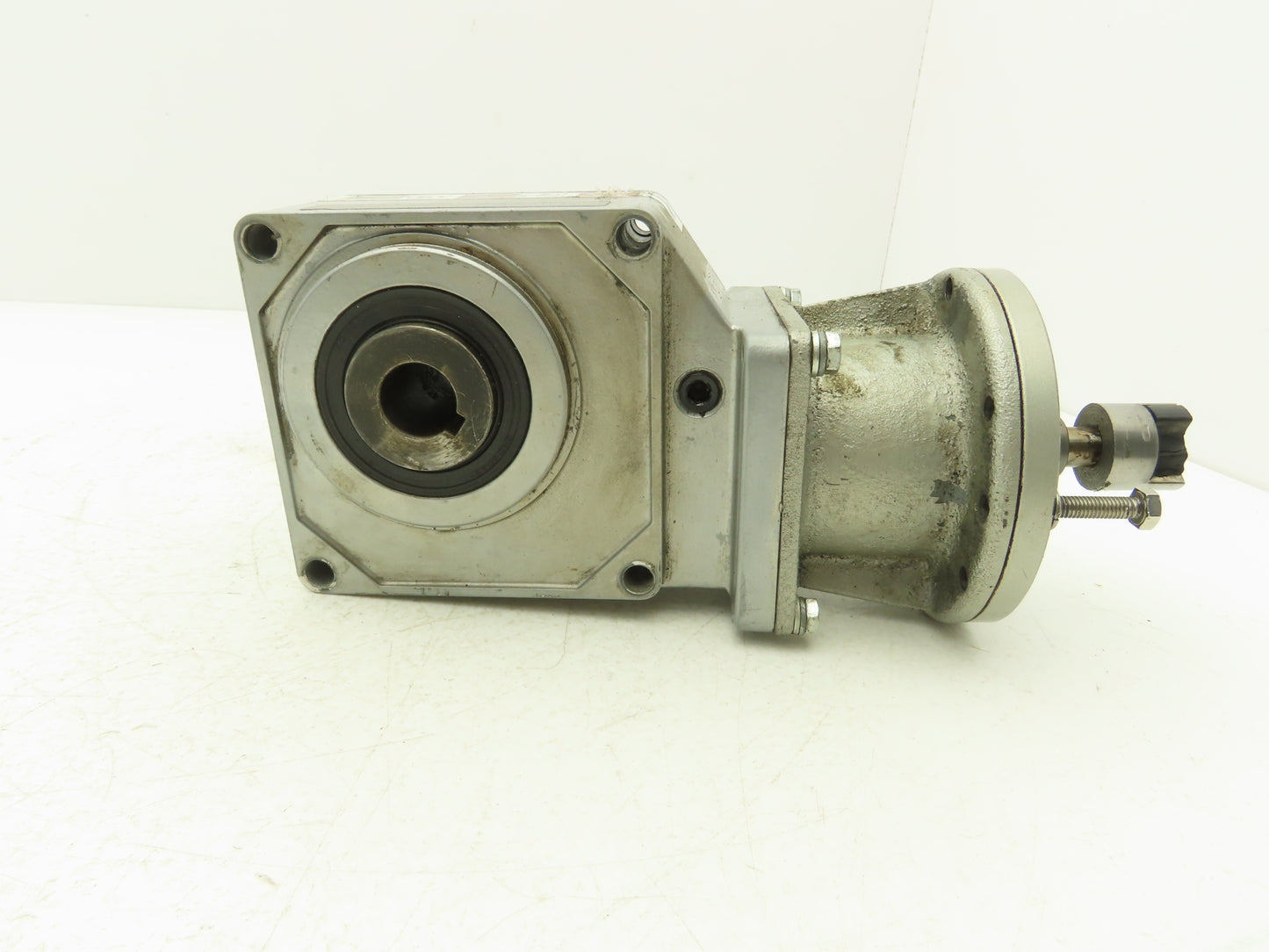 Sumitomo RNYS-1220-15 Servo Gearbox 15:1 Reducer 0.5Hp 116rpm Hollow Shaft
