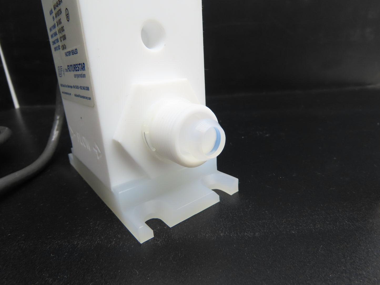 Futurestar 6AY-4S-3B-R Auto Valve 1/2" Tube 24VDC Input Power 0-10V Input Signal